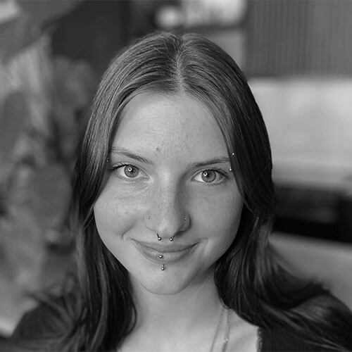 Kat, a Homekeeper from Clean Bees Homekeepers.
